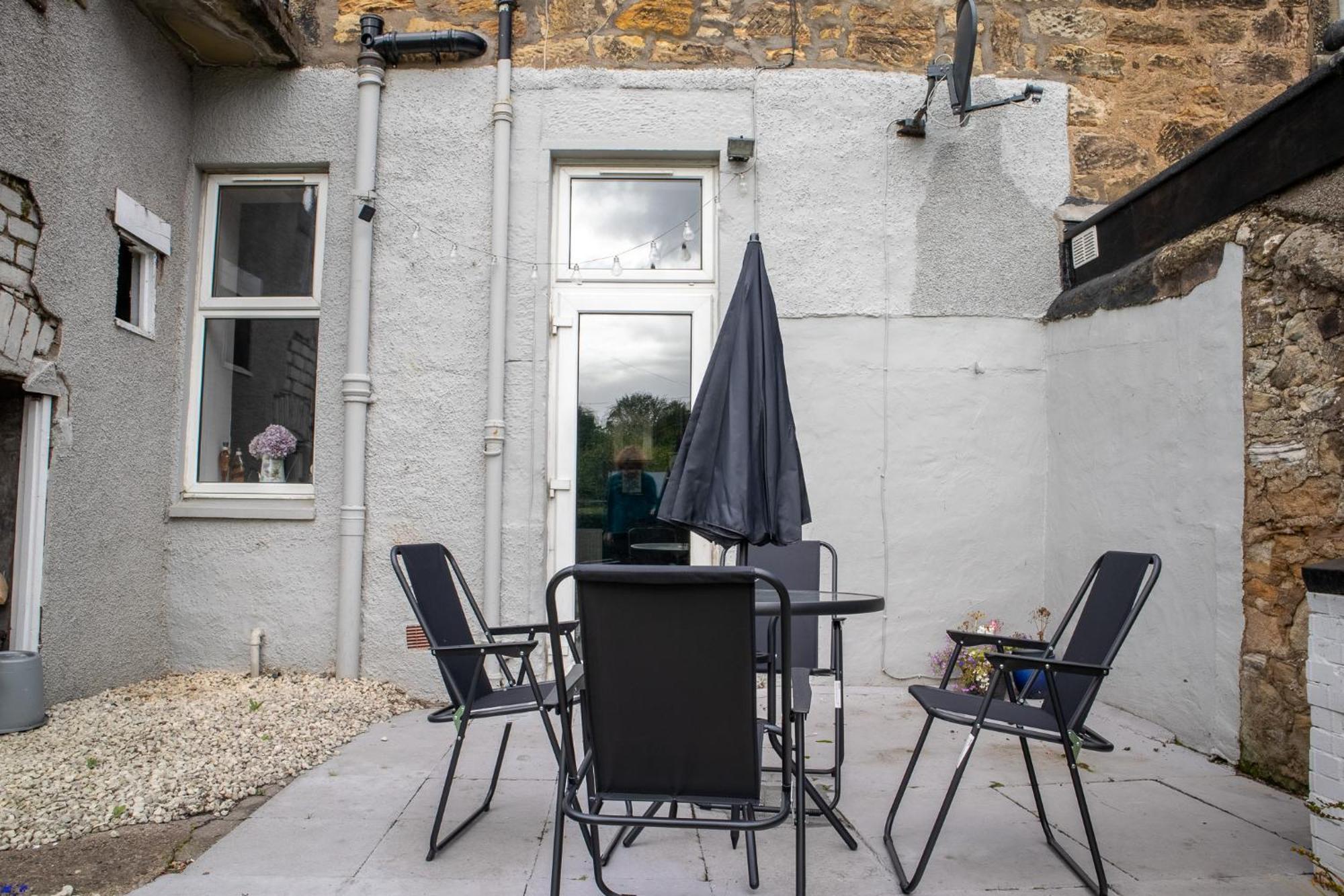 Апартаменты The Lang Toun Bothy- By The Sea & Near Edinburgh Керкколди Экстерьер фото